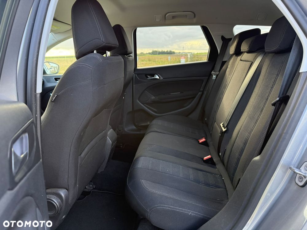 Peugeot 308 HDi FAP 150 Allure - 19