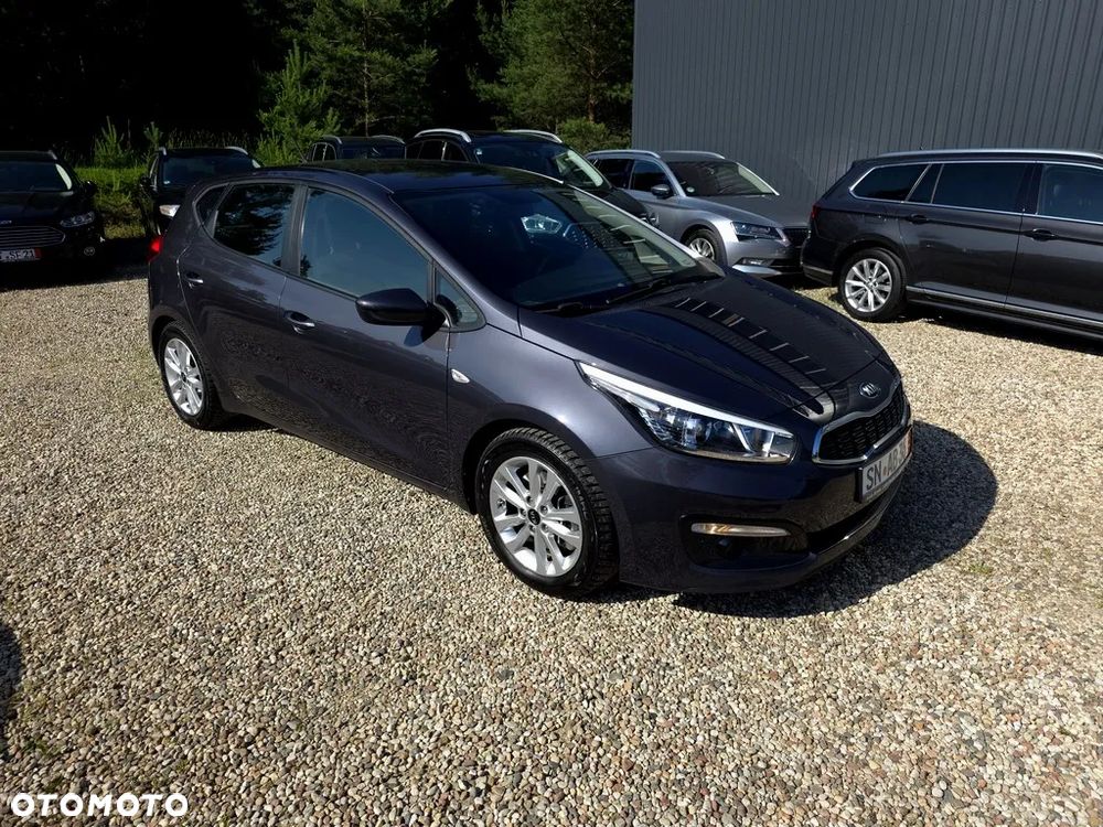 Kia Ceed 1.4 L Business Line - 2