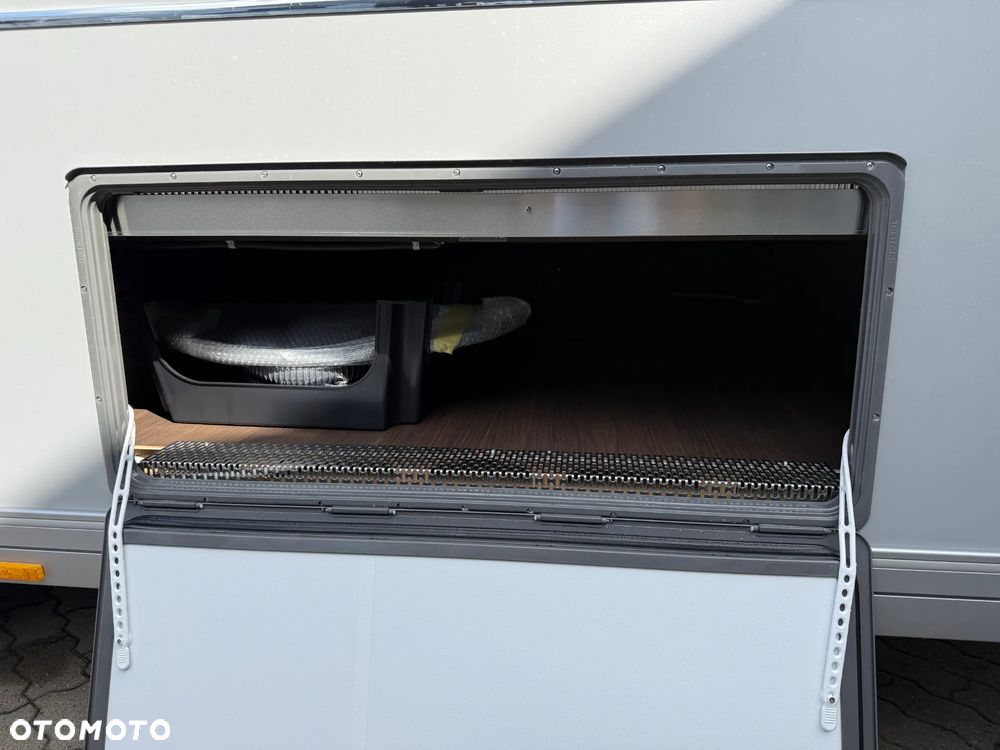 Adria Alpina 663 HT - 7
