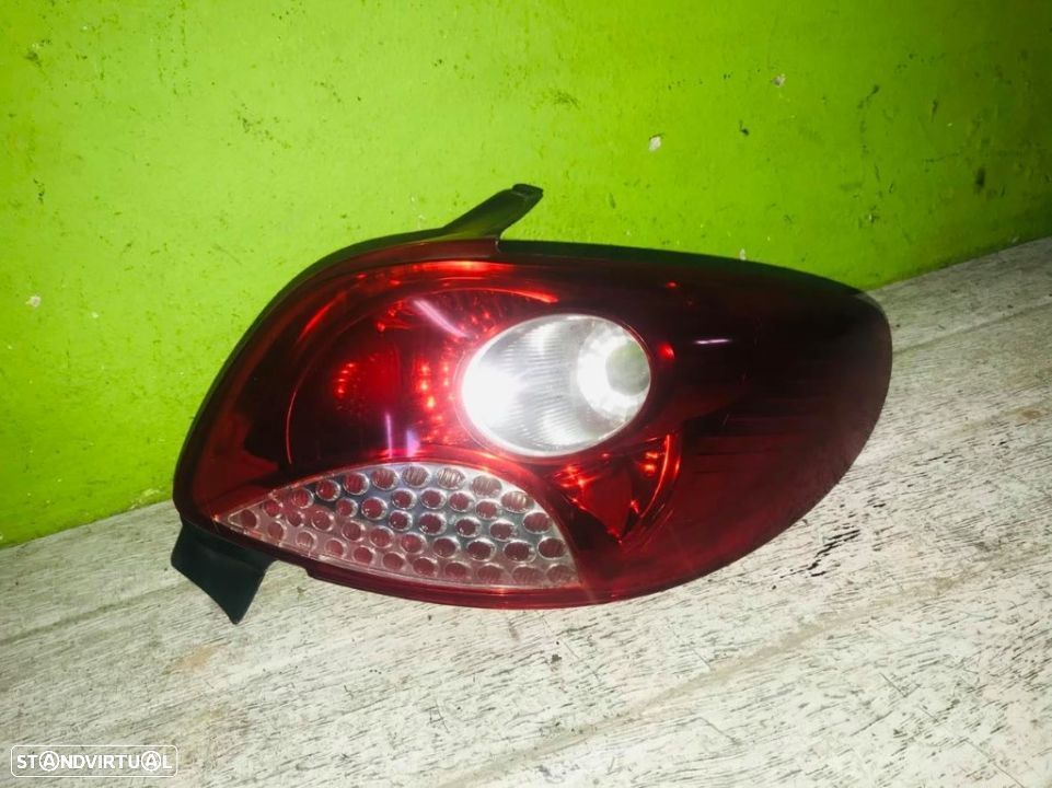 Farolim Trás Direito Peugeot 206 Plus - 2009 / 2024 - FR1197 - 1