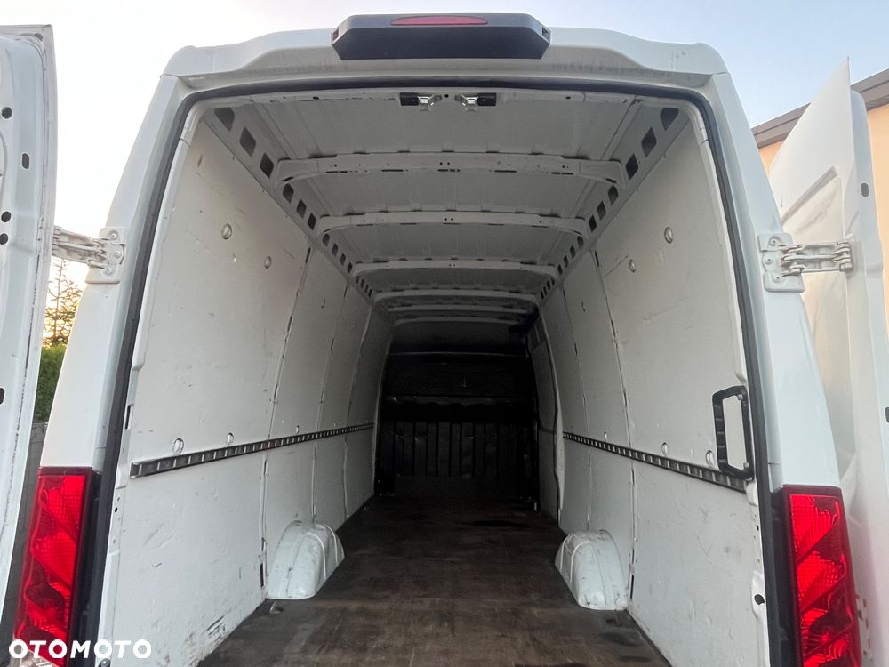 Iveco Daily - 5