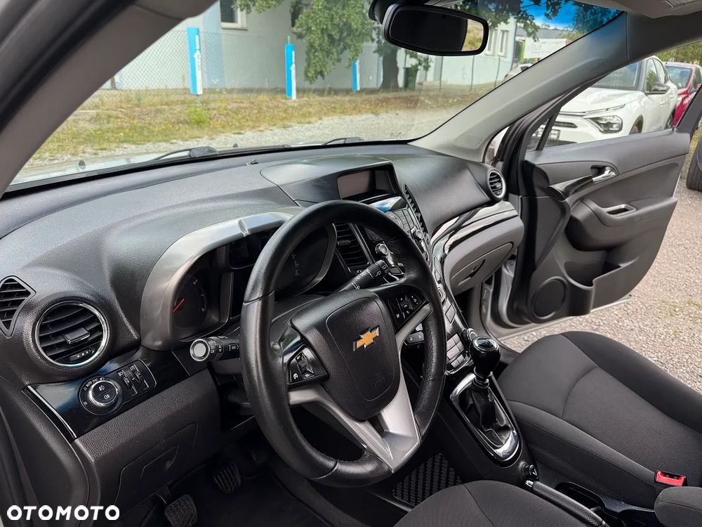 Chevrolet Orlando - 20