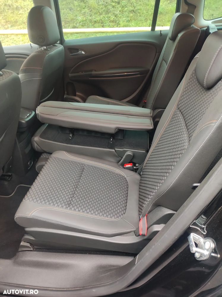 Opel Zafira Tourer 2.0 CDTI ecoFLEX Start/Stop Innovation - 11