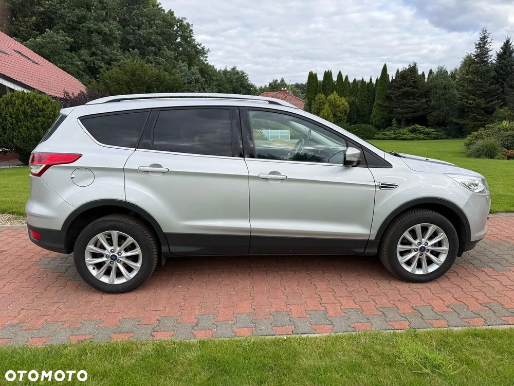 Ford Kuga 1.5 EcoBoost 4x4 Titanium - 4
