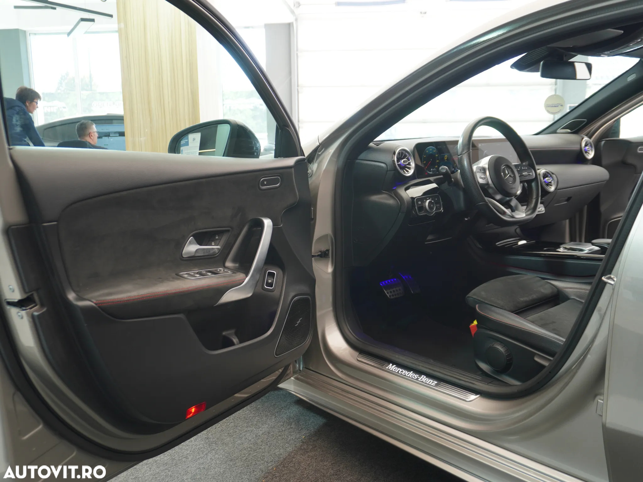 Mercedes-Benz A 180 d 7G-DCT AMG Line - 17