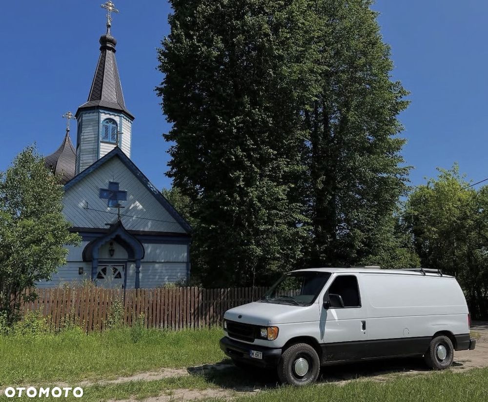Ford Econoline - 18