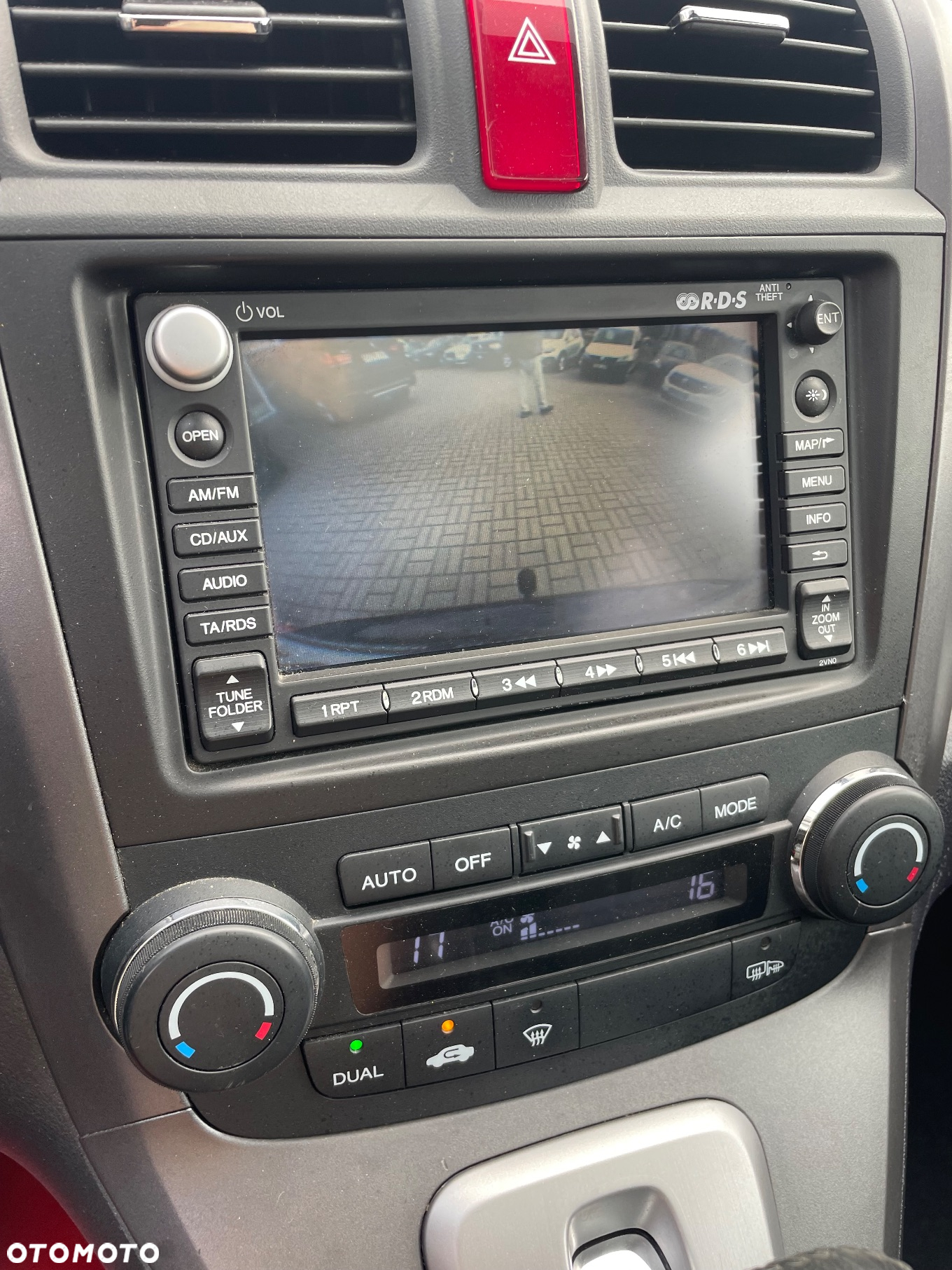 Honda CR-V 2.0 Executive - 17