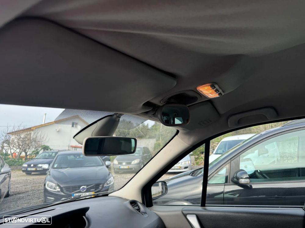 Renault Scénic 1.5 dCi Confort - 16