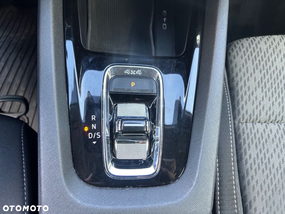 Volkswagen T-Roc 2.0 TDI SCR DPF 4Mot Premium DSG - 23