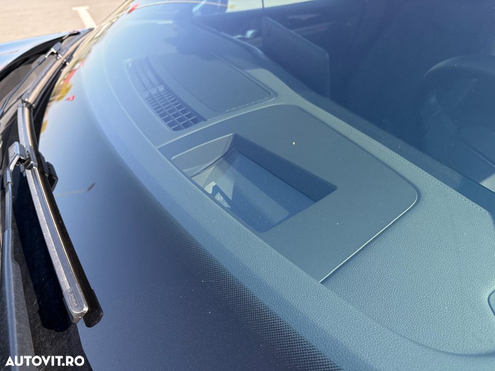 Volkswagen Tiguan 2.0 TDI DSG 4Motion R-Line - 16