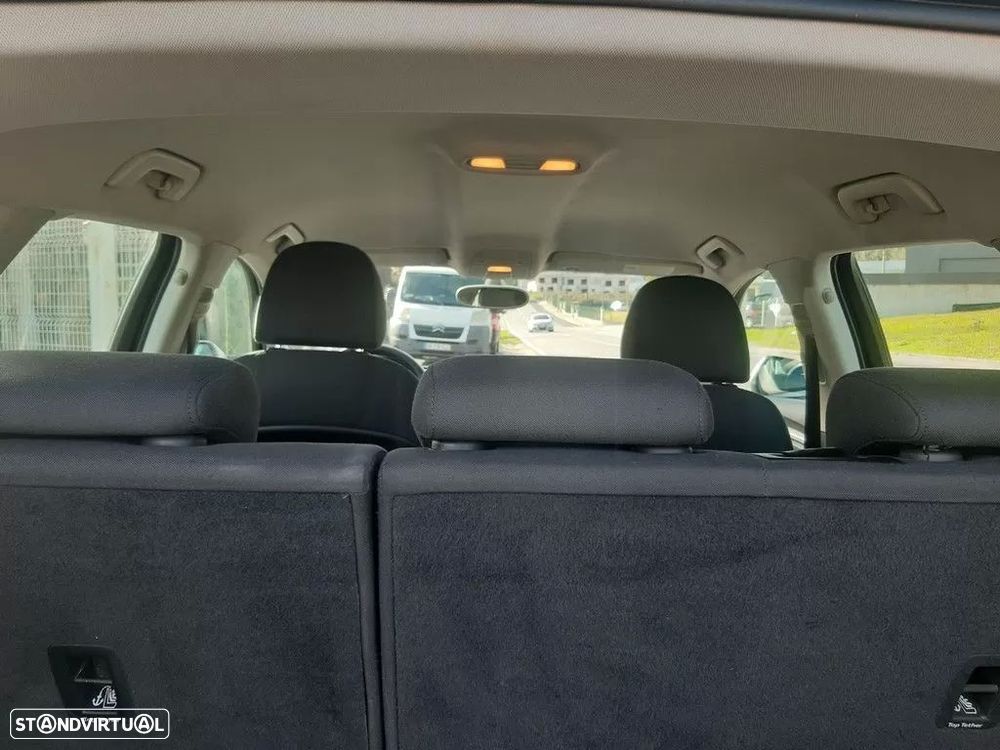 Audi A3 Sportback 1.6 TDI Advance Ultra - 22