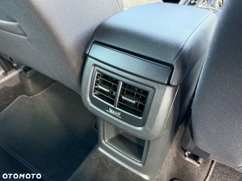 Seat Ateca 1.4 ECO TSI DSG XCELLENCE - 35