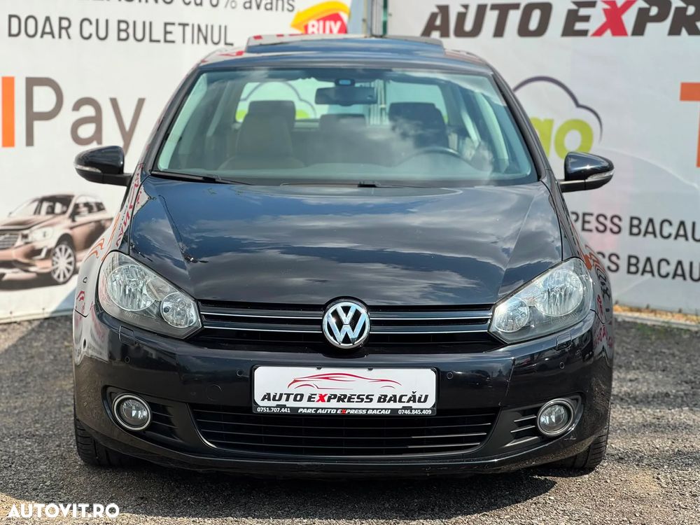 Volkswagen Golf - 11