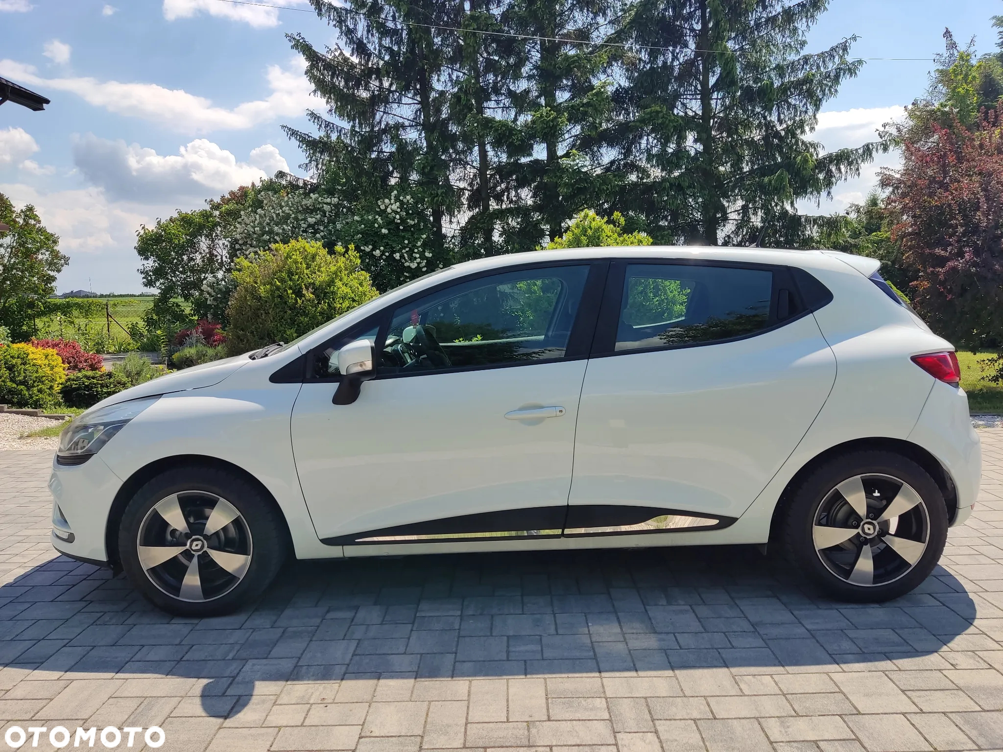 Renault Clio dCi 90 Limited - 14