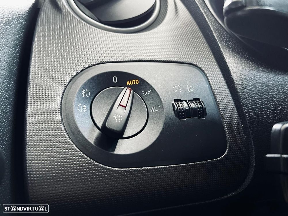 SEAT Ibiza 1.2 TDI CR Ecomotive Style — fotografia 31