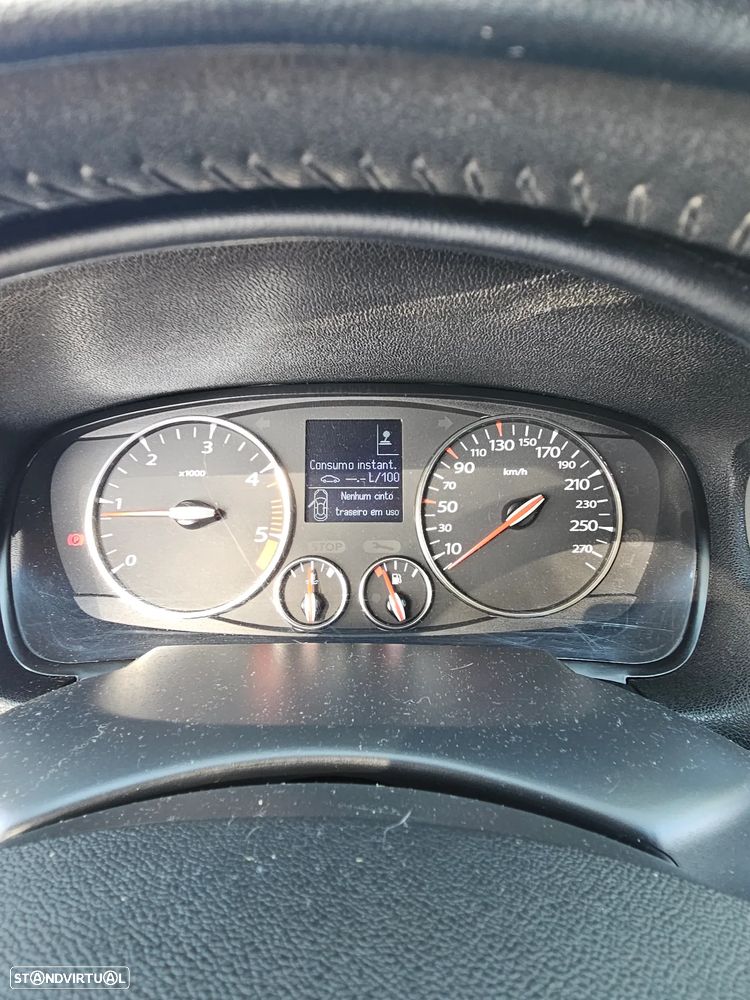 Renault Laguna Break 1.5 dCi SE Black Line 110g - 16