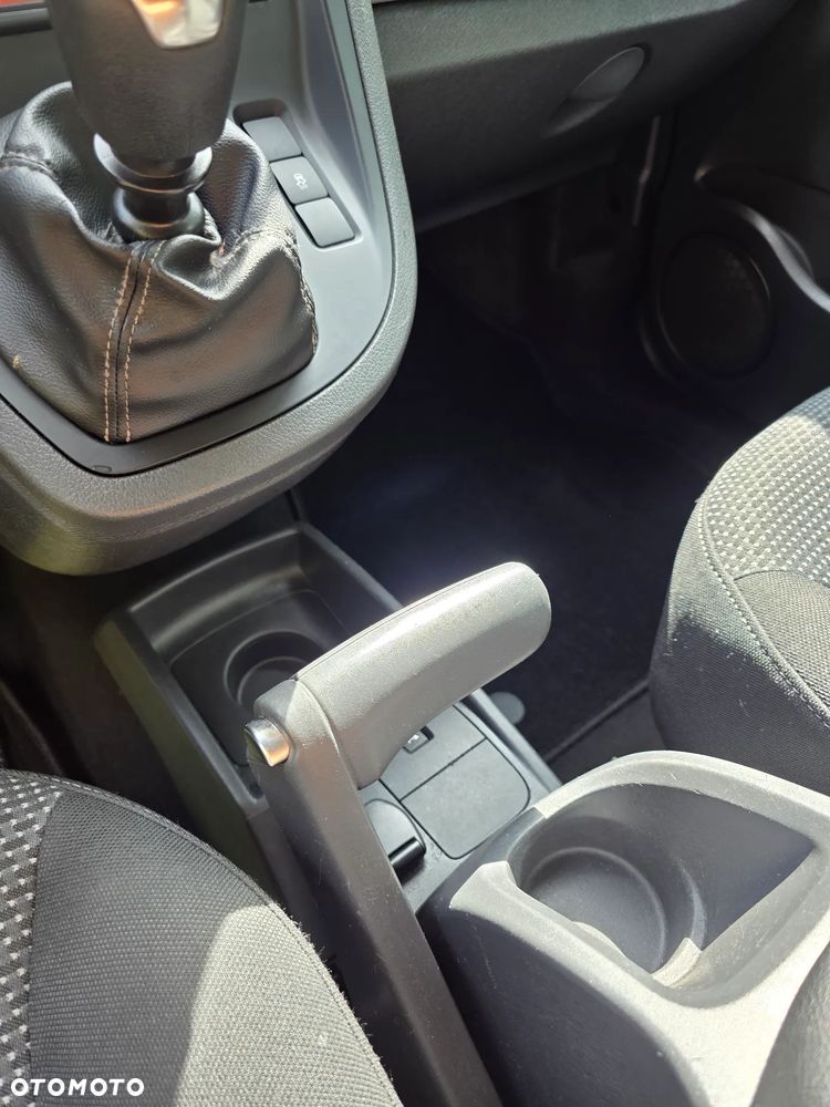 Mercedes-Benz Citan - 13