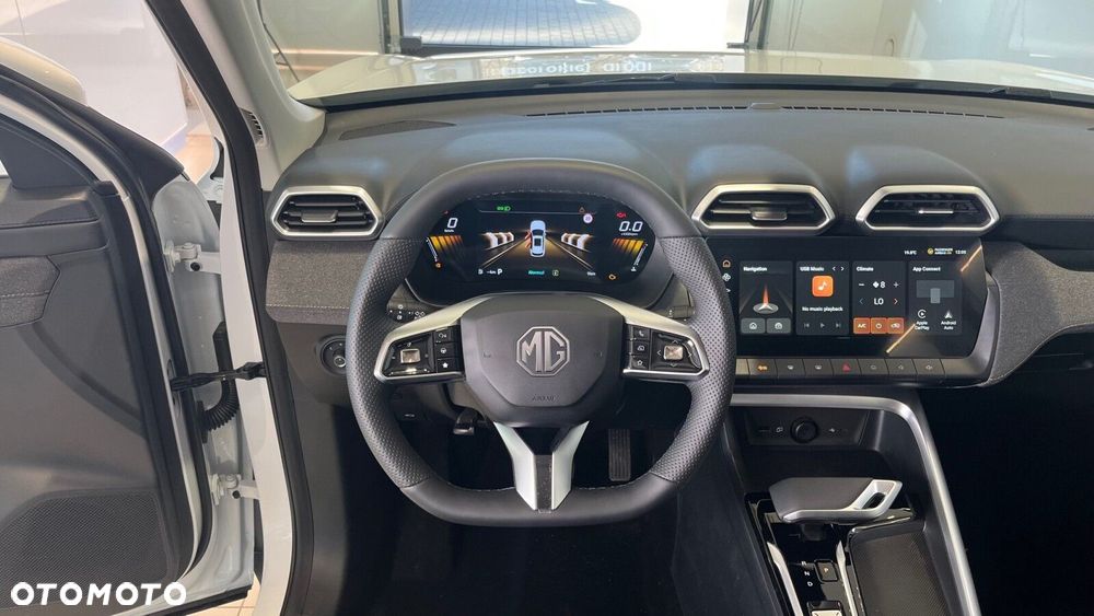 MG ZS - 27