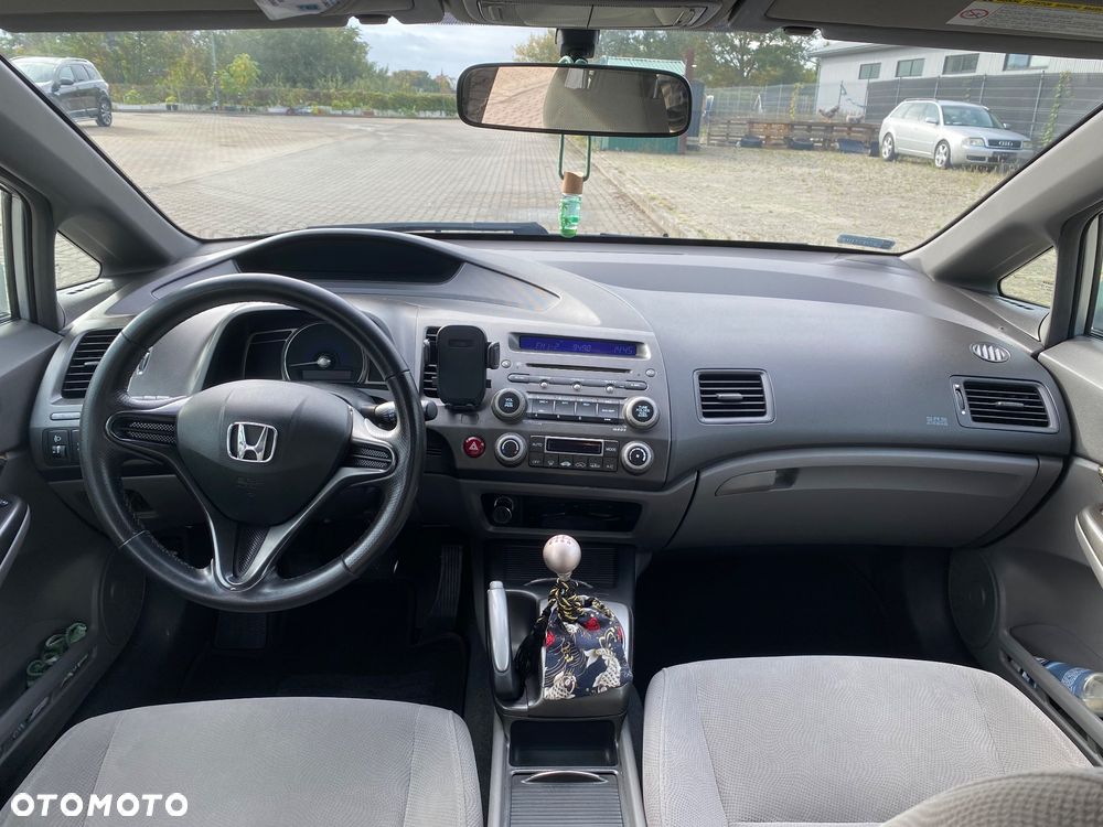 Honda Civic 1.8 Comfort - 12