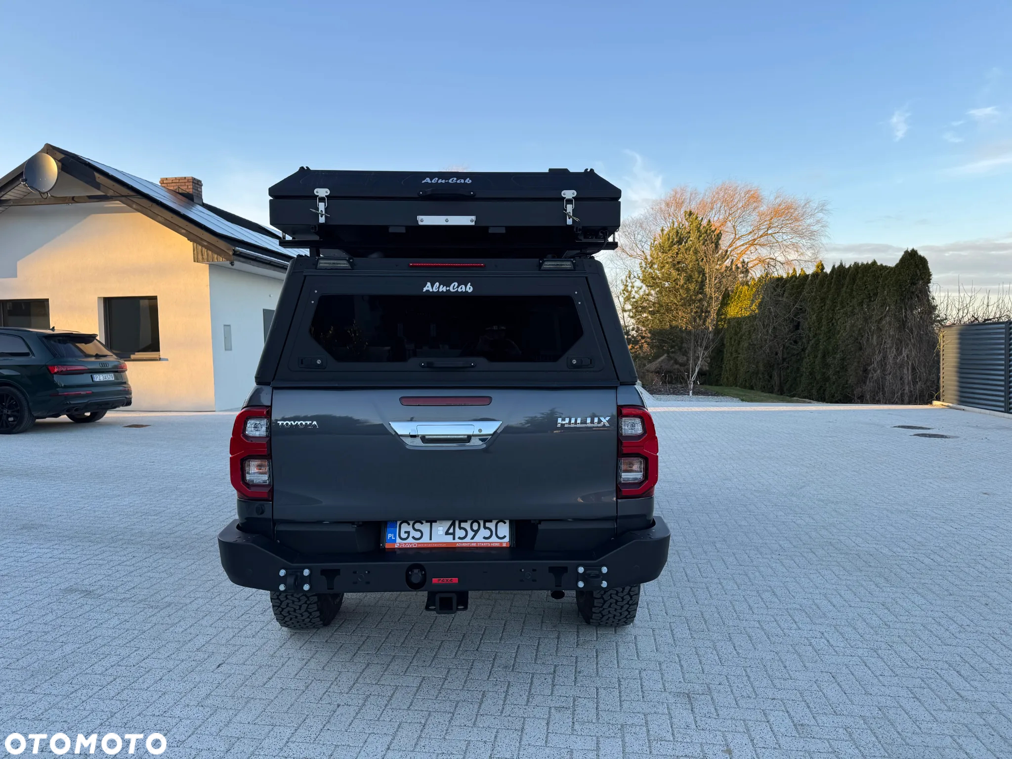 Toyota Hilux 2.8 D-4D Double Cab SR5+ 4x4