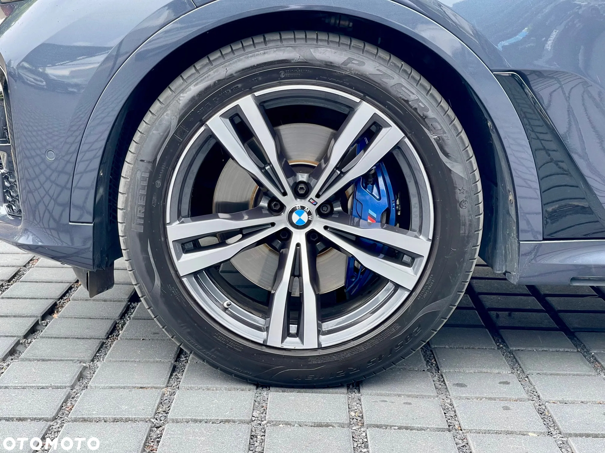 BMW X7 - 8
