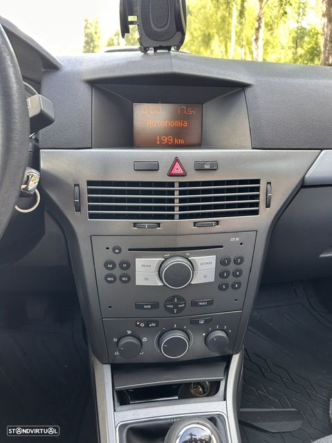 Opel Astra 1.3 CDTI Enjoy - 10