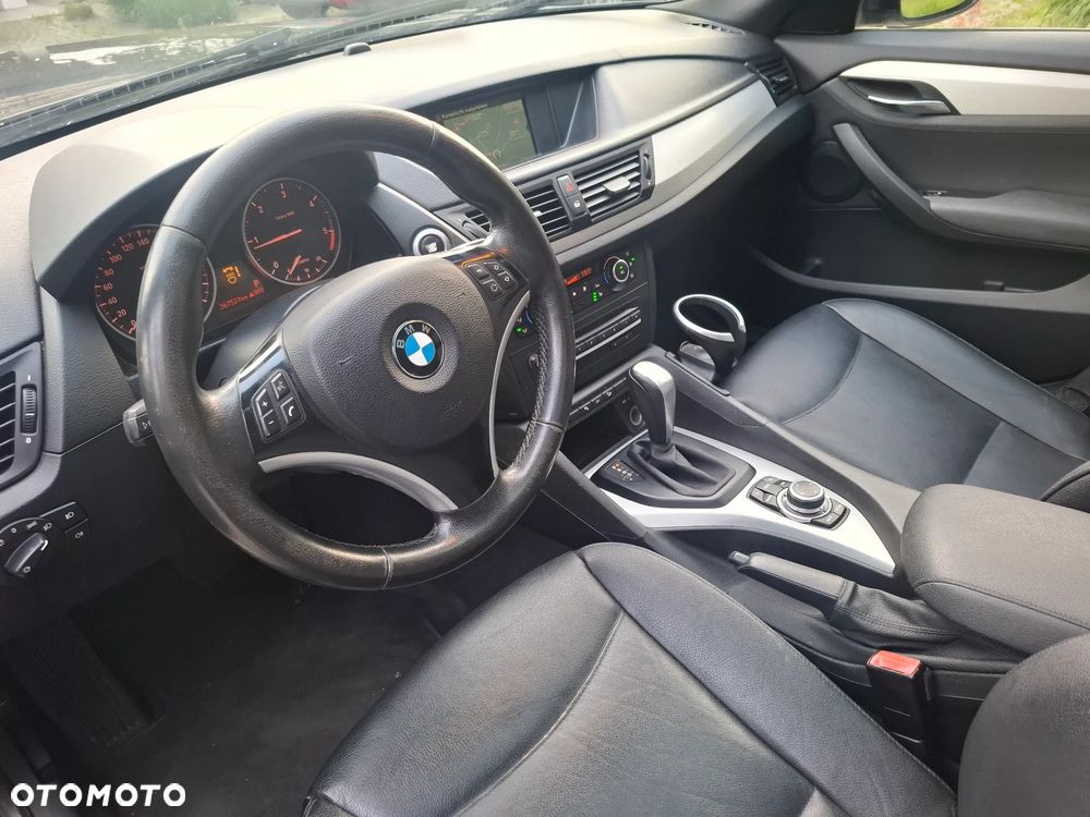 BMW X1 xDrive20d - 9