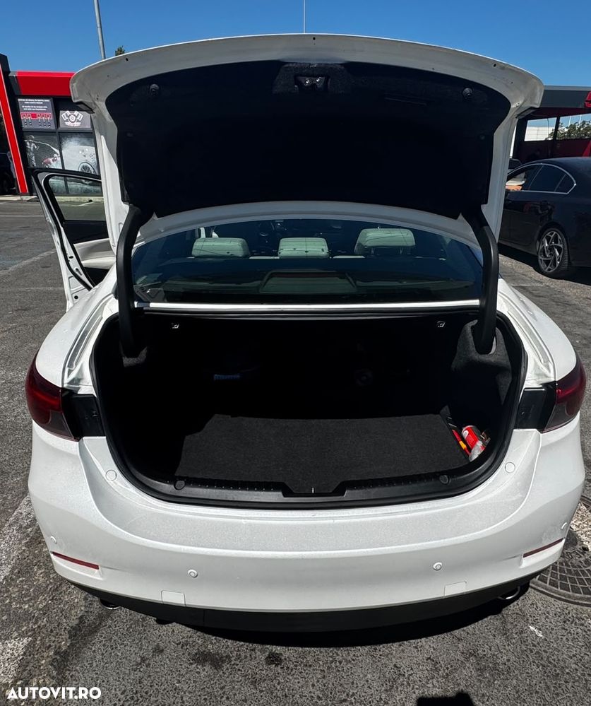 Mazda 6 CD175 AT Revolution Top - 13