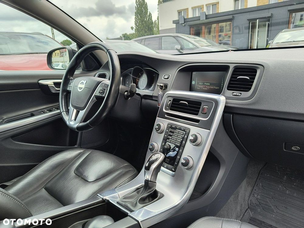 Volvo S60 D2 Drive-E Momentum - 14
