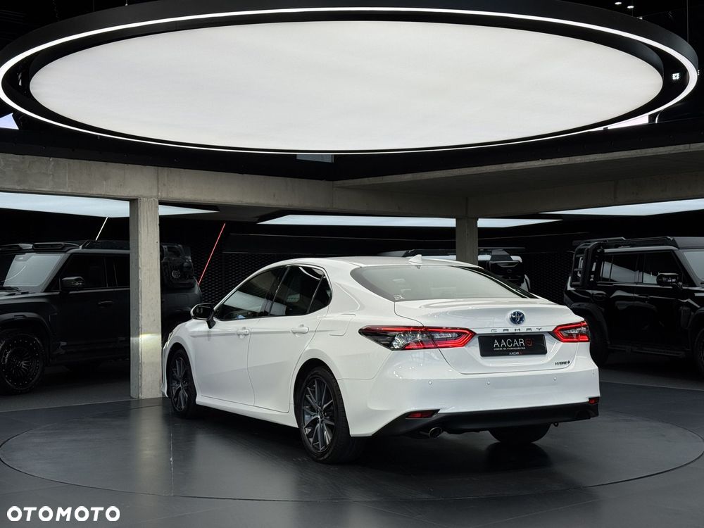 Toyota Camry 2.5 Hybrid Executive CVT - 4