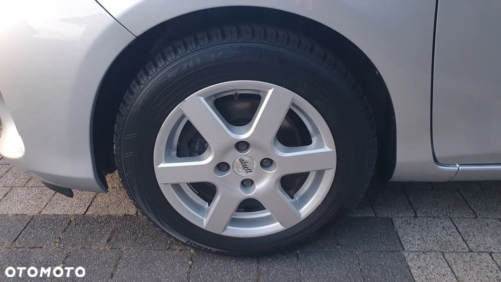 Toyota Yaris - 34