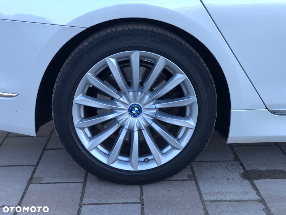 BMW Seria 7 730d - 9