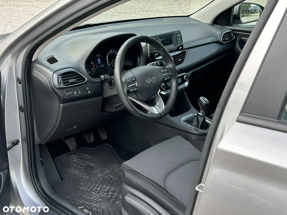 Hyundai i30 - 10