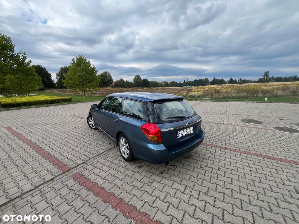 Subaru Legacy - 3