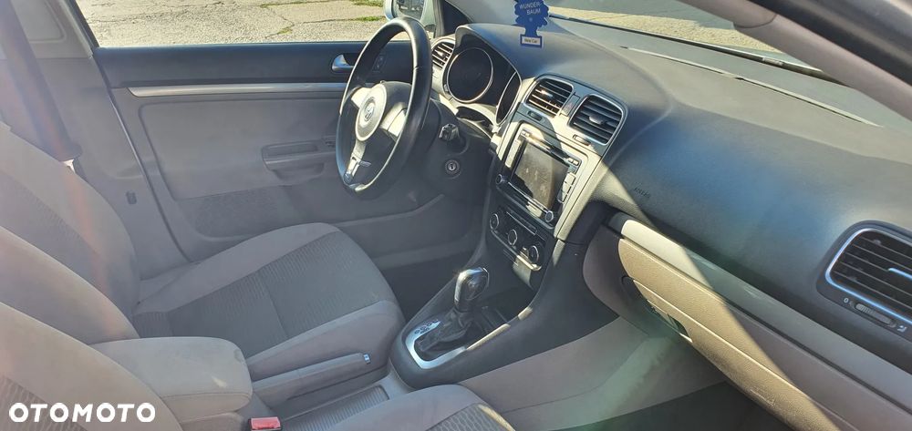 Volkswagen Golf 1.6 TDI BlueMot Trendline DSG - 29