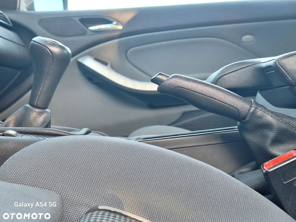 BMW Seria 3 318 Ci Edition Sport - 22