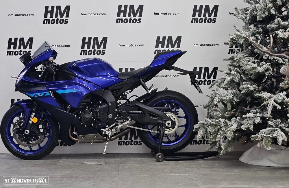 Yamaha YZF R1 - 2