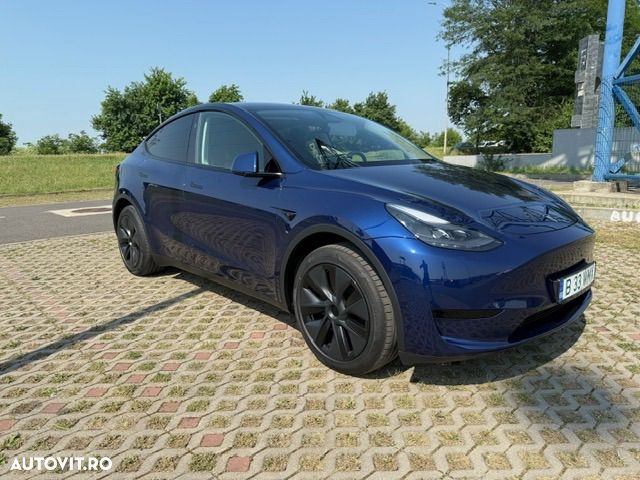 Tesla Model Y RWD Long Range - 5