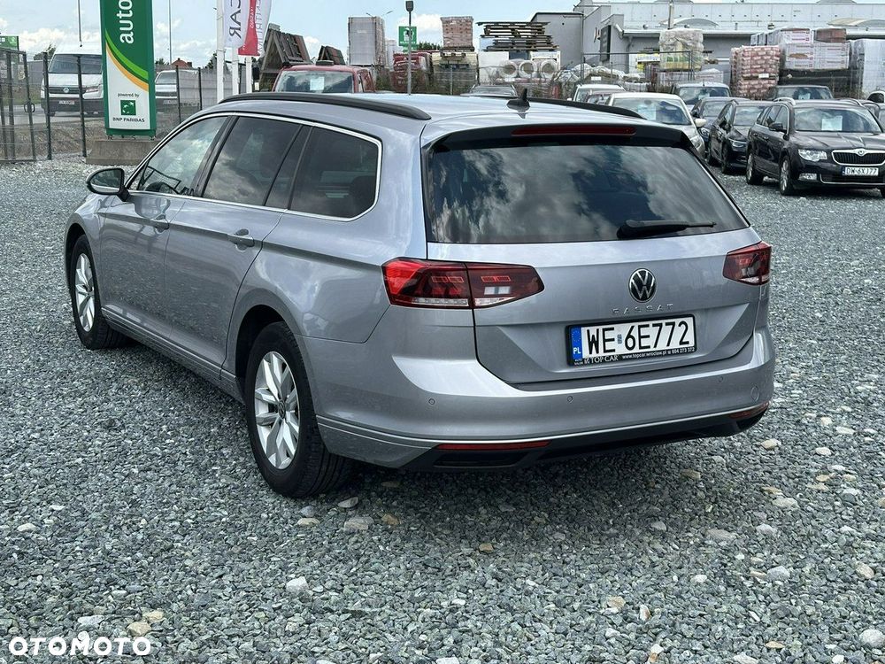 Volkswagen Passat - 7