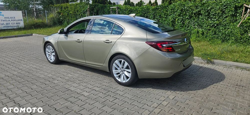 Opel Insignia - 2