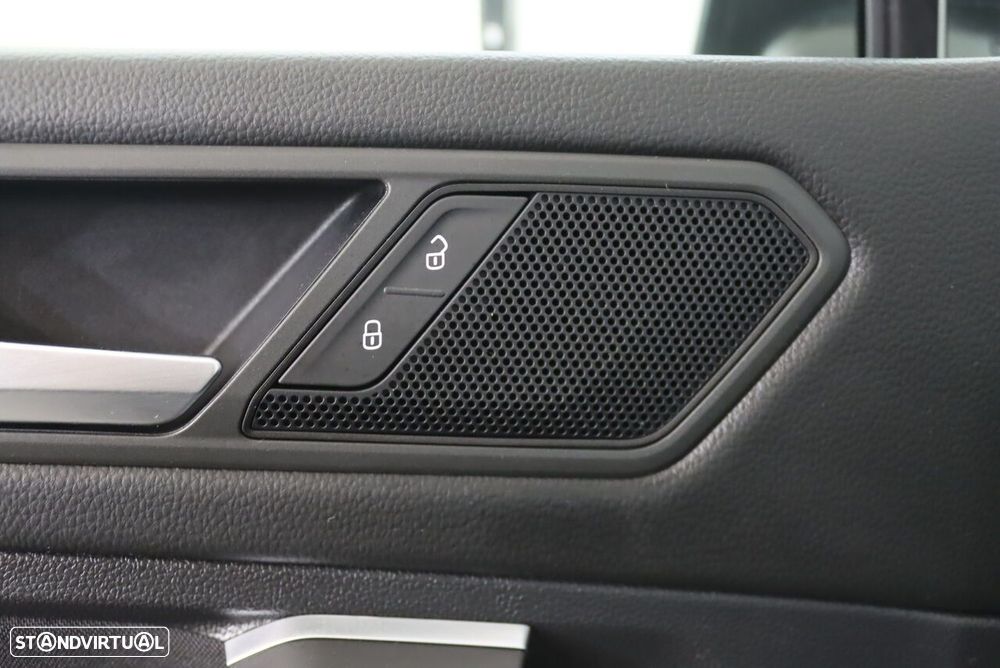 VW Tiguan Allspace 2.0 TDI Conceptline DSG - 17