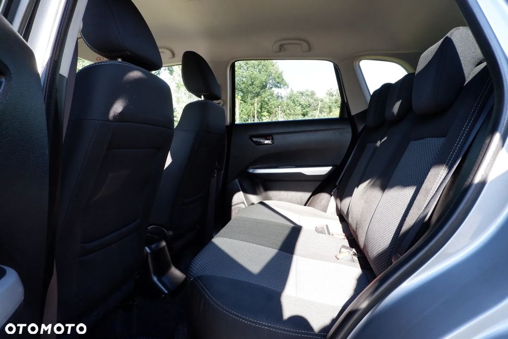 Suzuki Vitara 1.6 DDiS (4x4) Allgrip Comfort - 28
