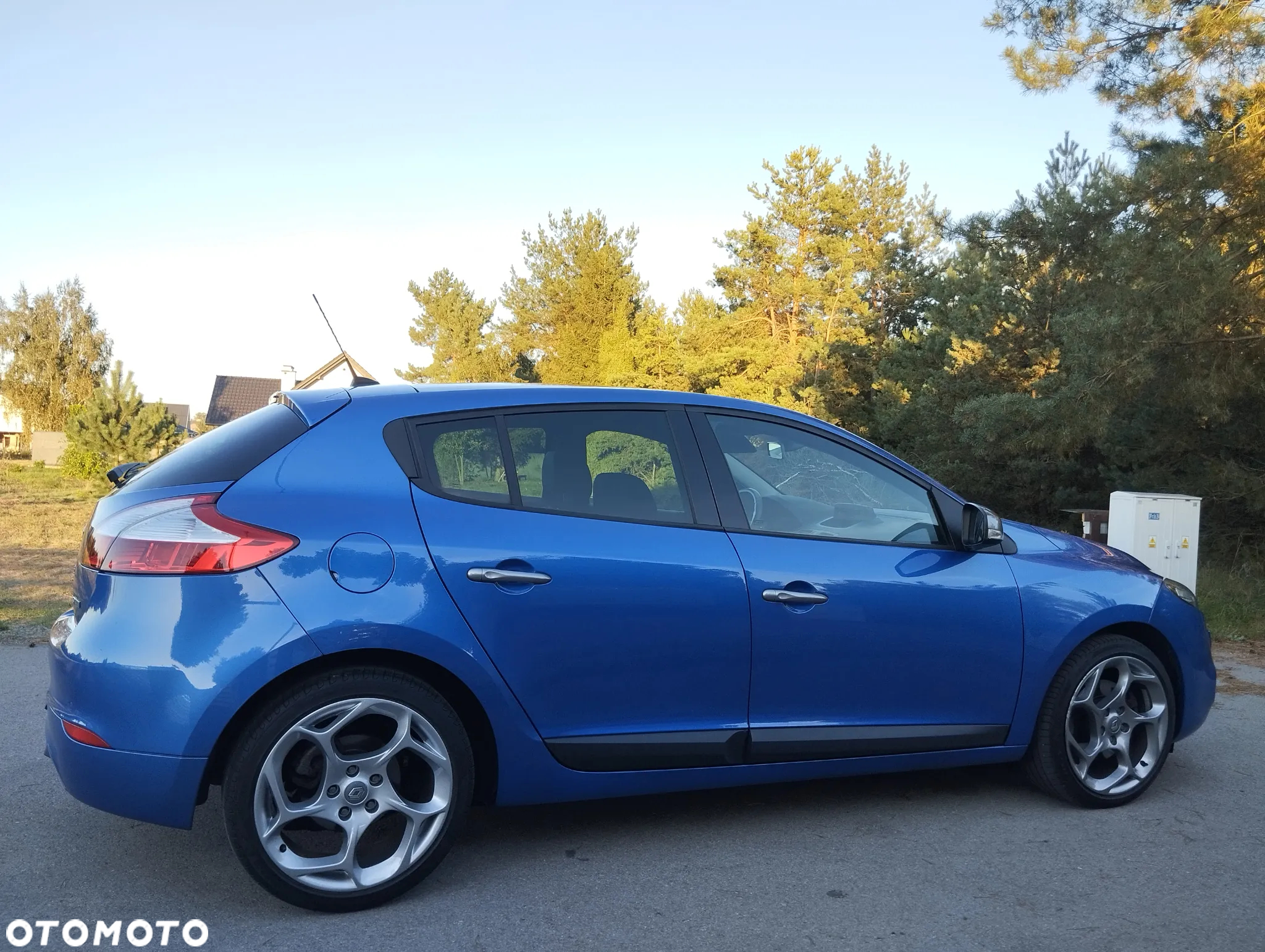 Renault Megane TCe 180 GT - 15