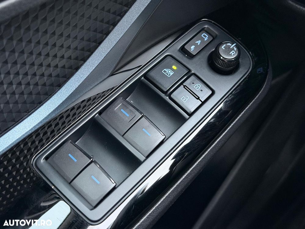 Toyota C-HR 2.0 HSD 184 CP 4x2 CVT C-lassy - 33