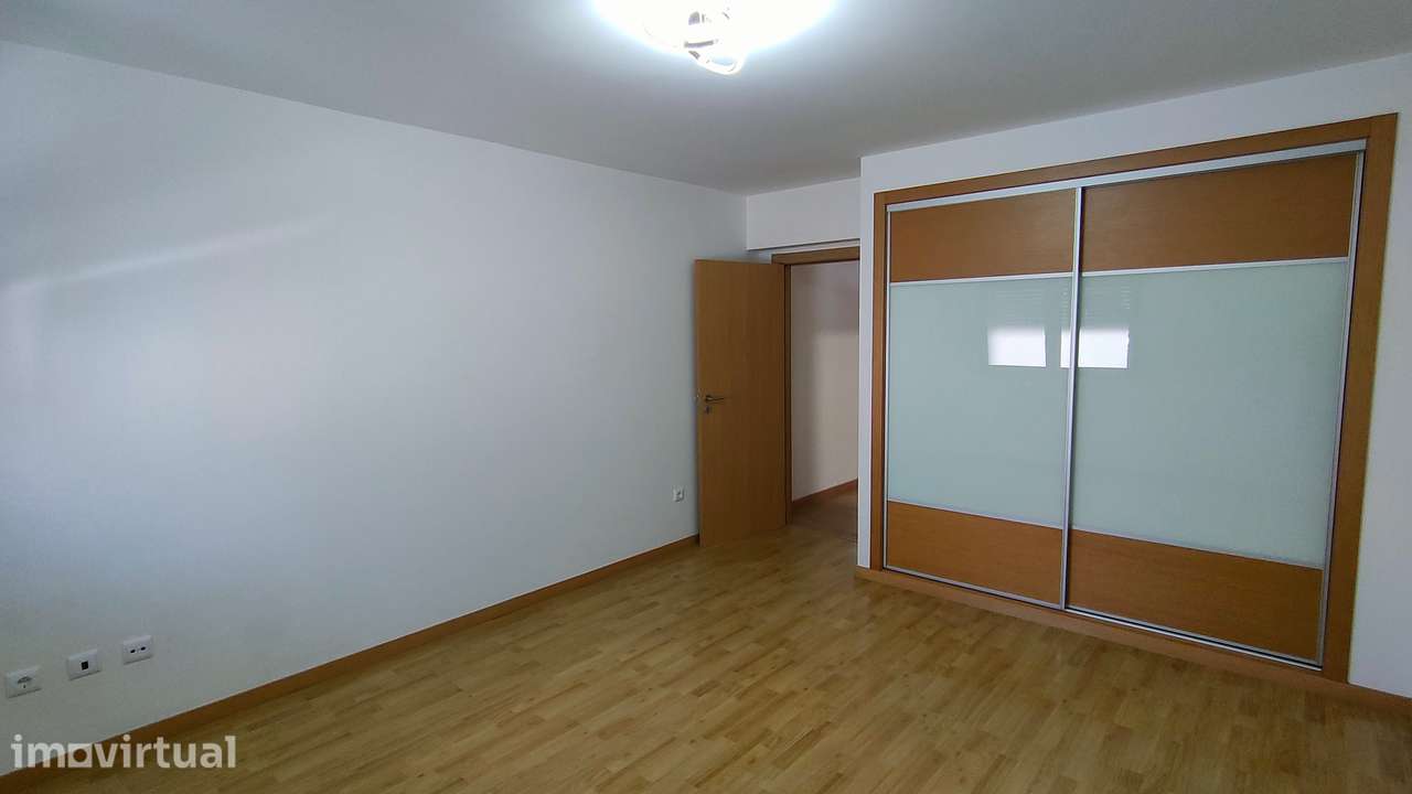 Apartamento T3 na Quinta da Alçada - Grande imagem: 5/16