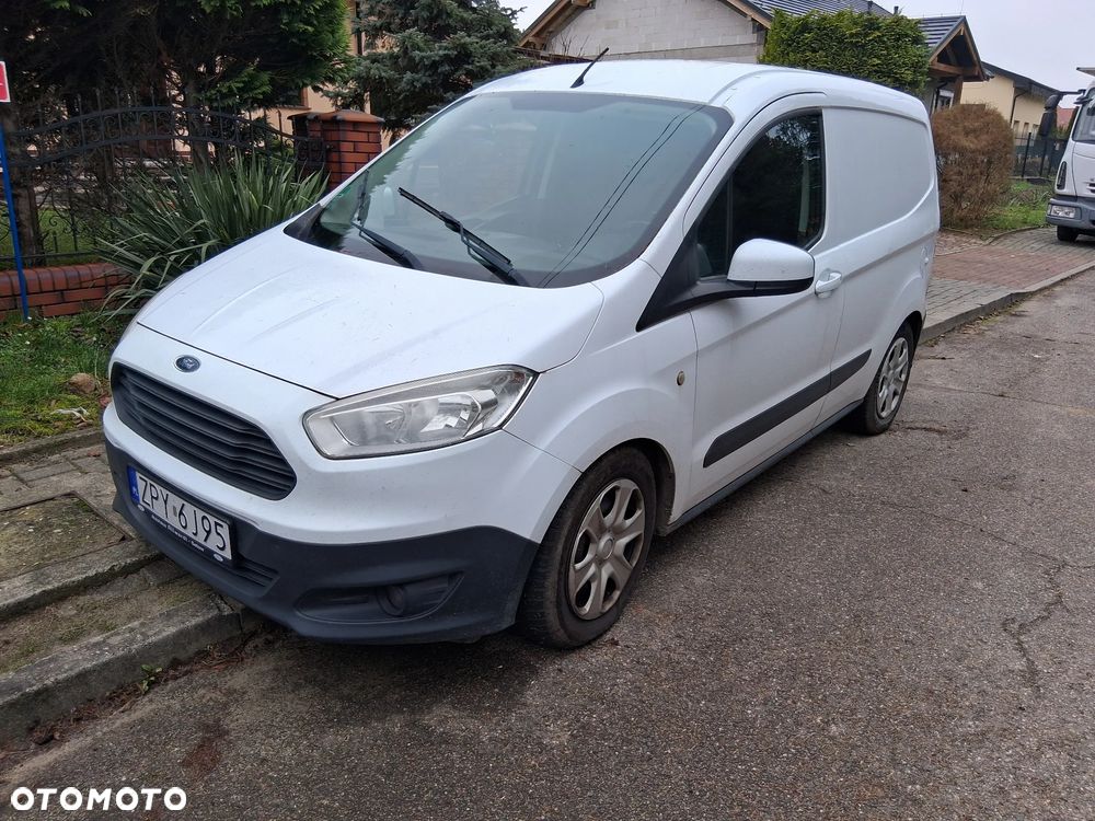 Ford Transit courier - 1