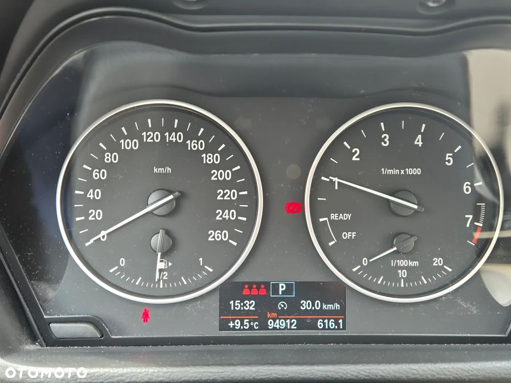 BMW X1 sDrive18i - 12