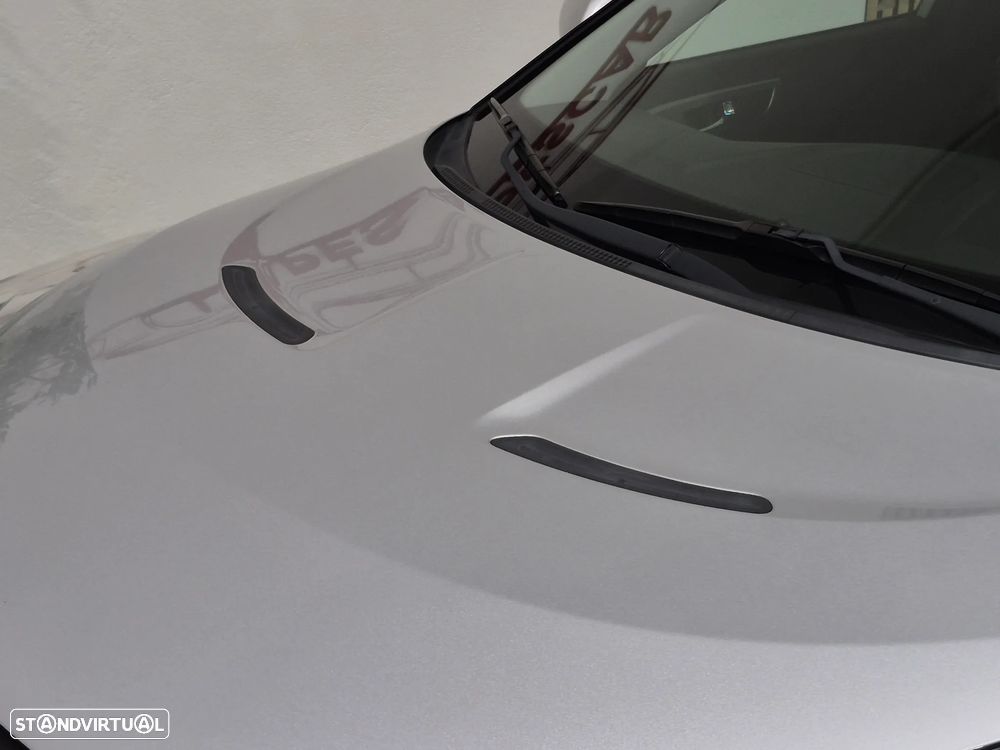 Hyundai Veloster 1.6 GDi Blue Style - 4