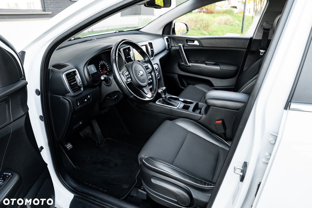 Kia Sportage 1.7 CRDI M 2WD DCT - 16