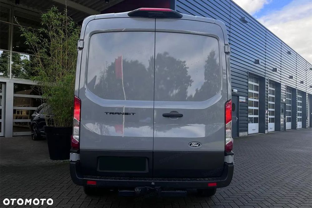 Ford Transit 350 L3H2 Limited A8 2.0 165KM - 5